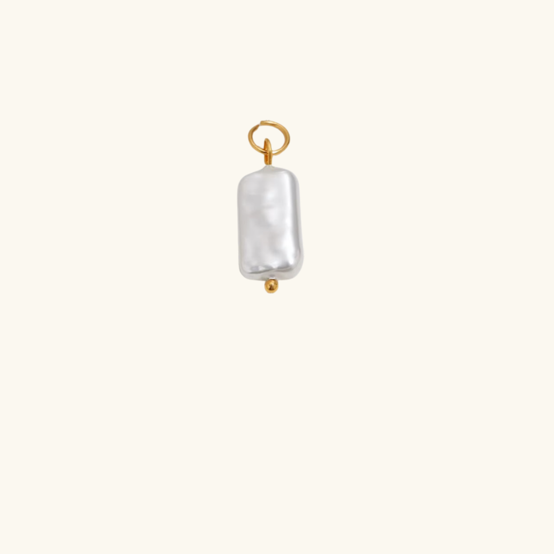 Charms -Baroque Pearl