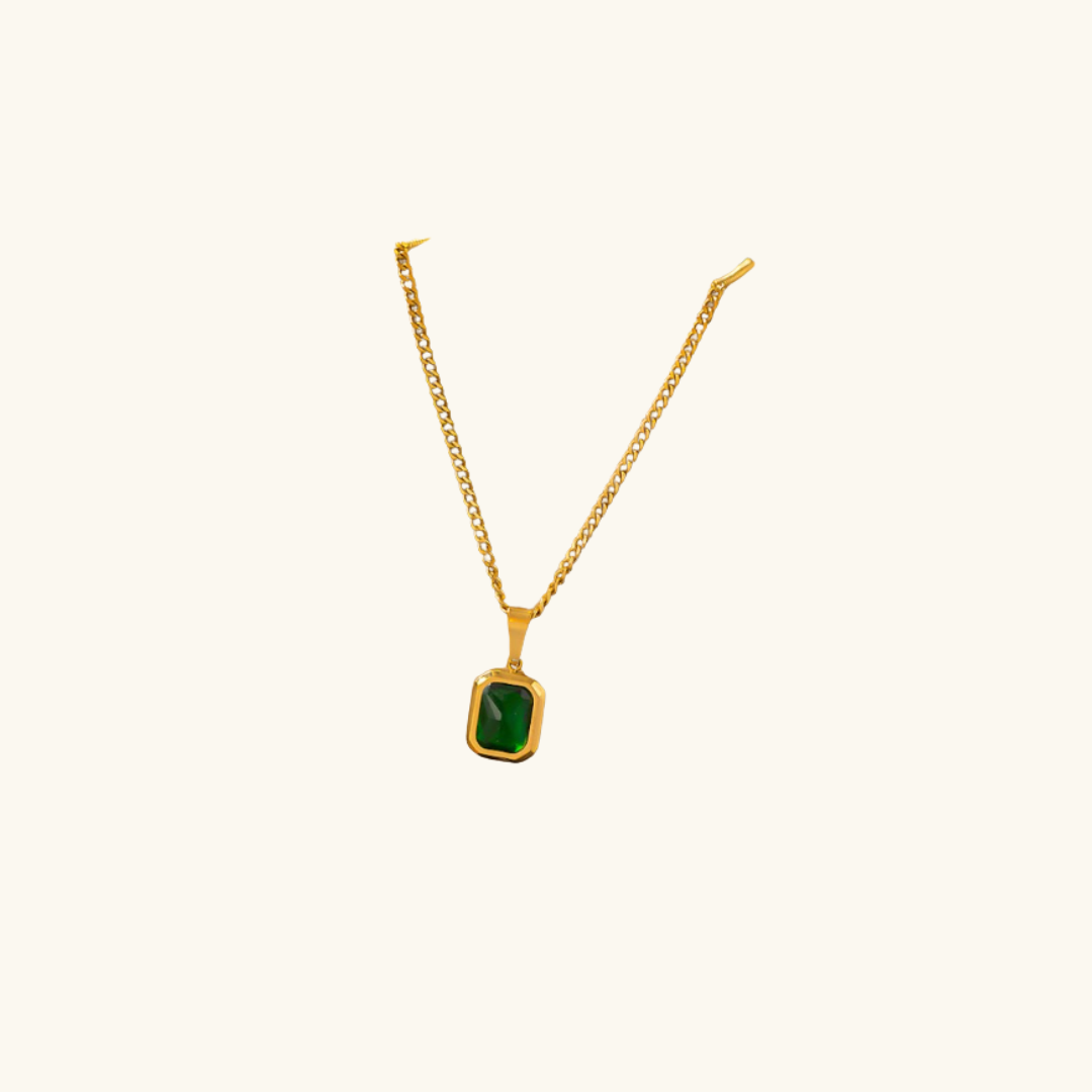 Green Pendant Necklaces