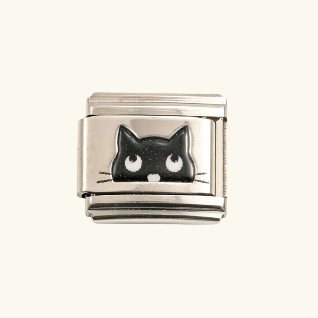 Italian- Peak a boo cat