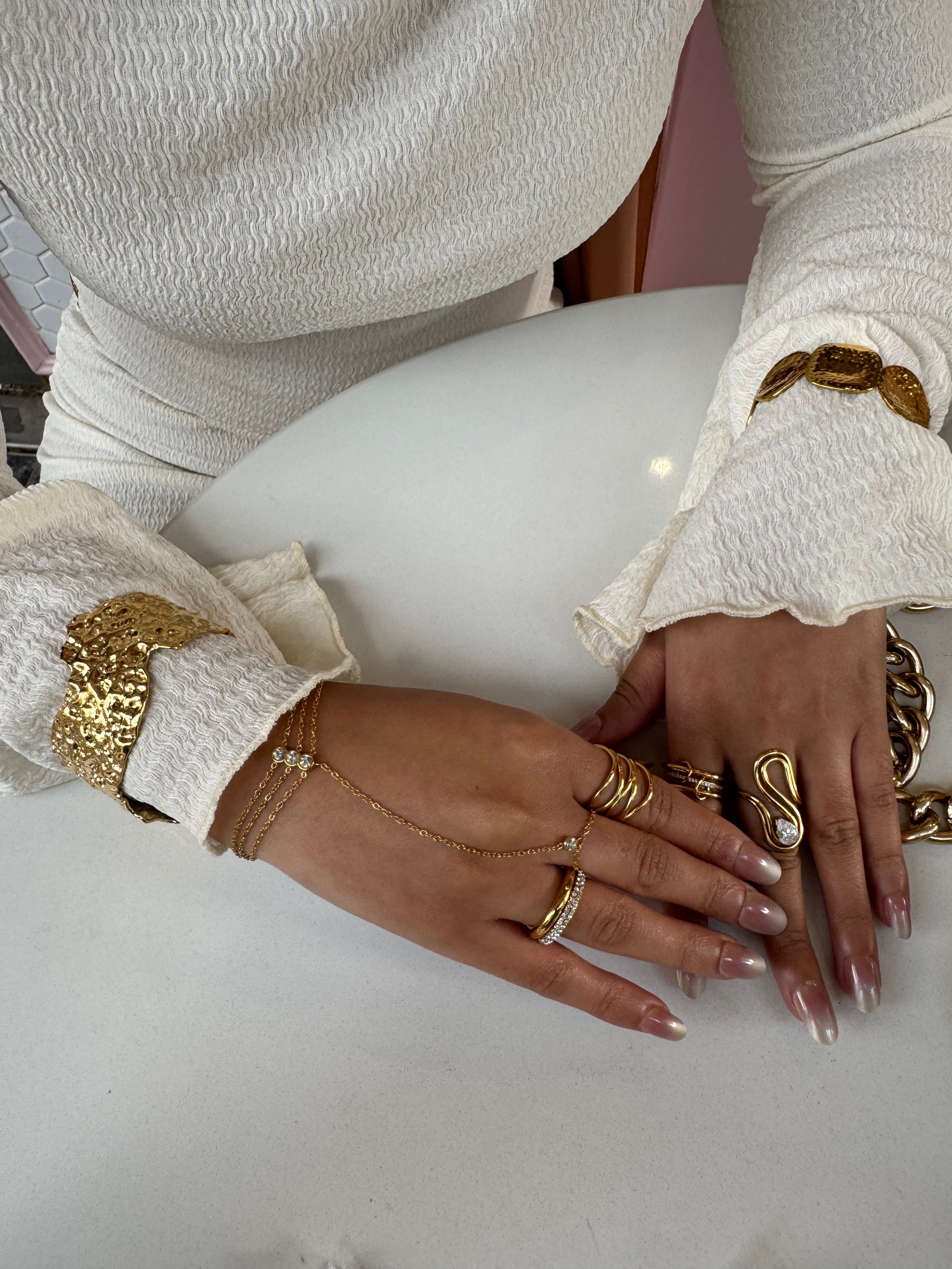 Three Zircon Hand Chain