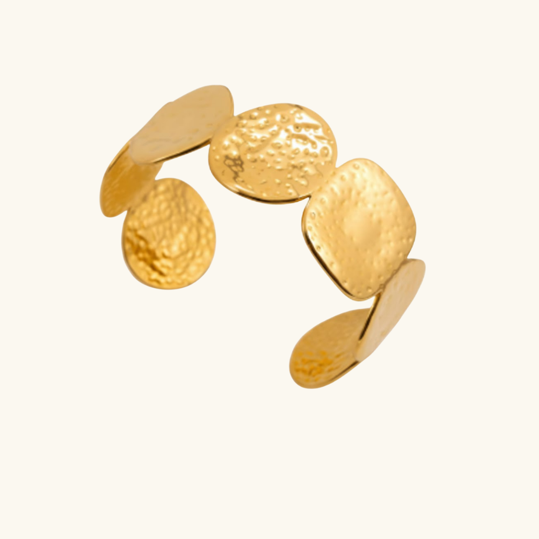 Squared bangle