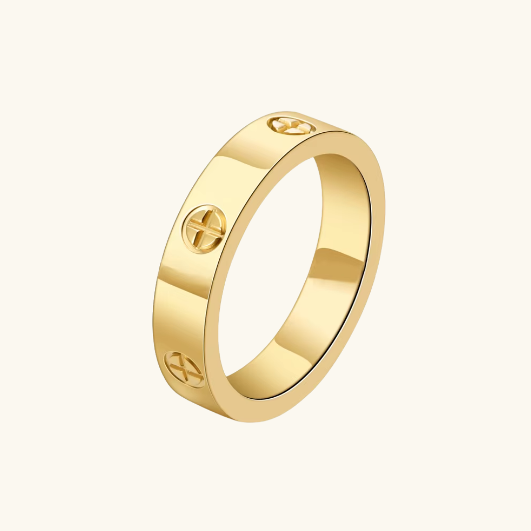 Plain luxe ring