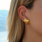 Stripped Studs