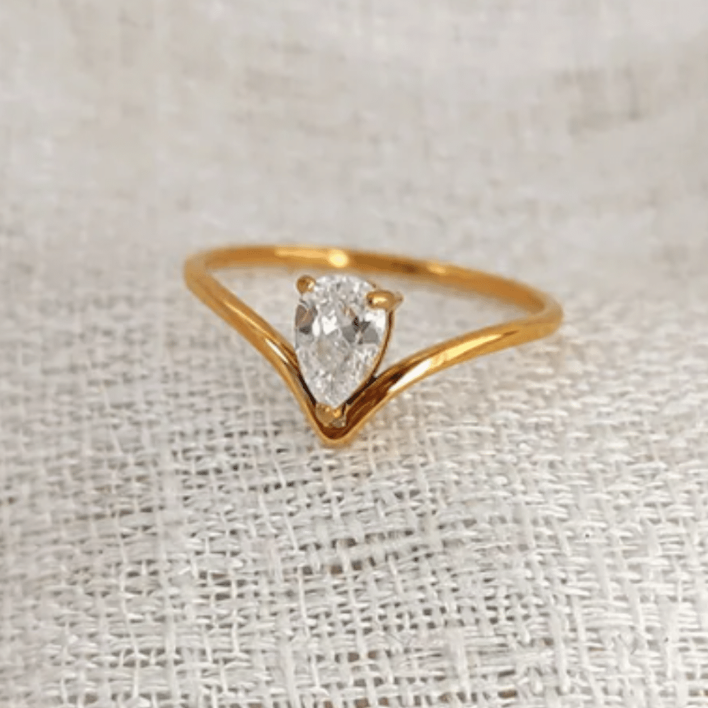 Swan Ring