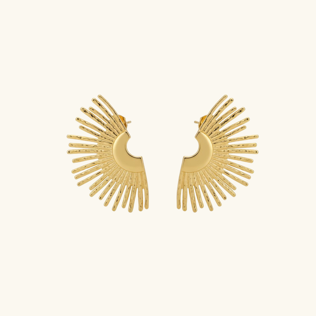 Golden breeze studs