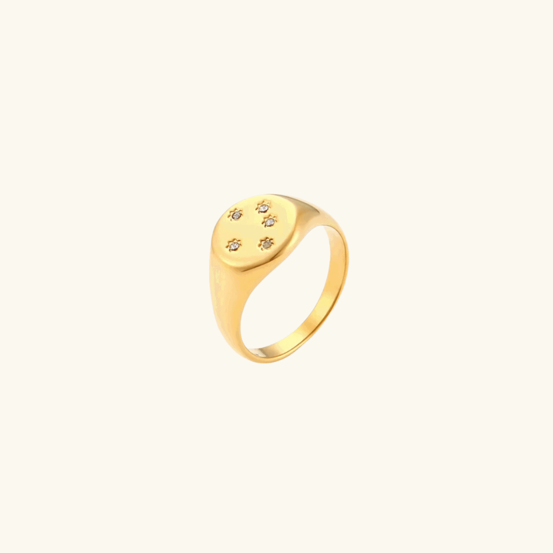 Nadia Ring