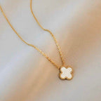 Clover Necklace-White